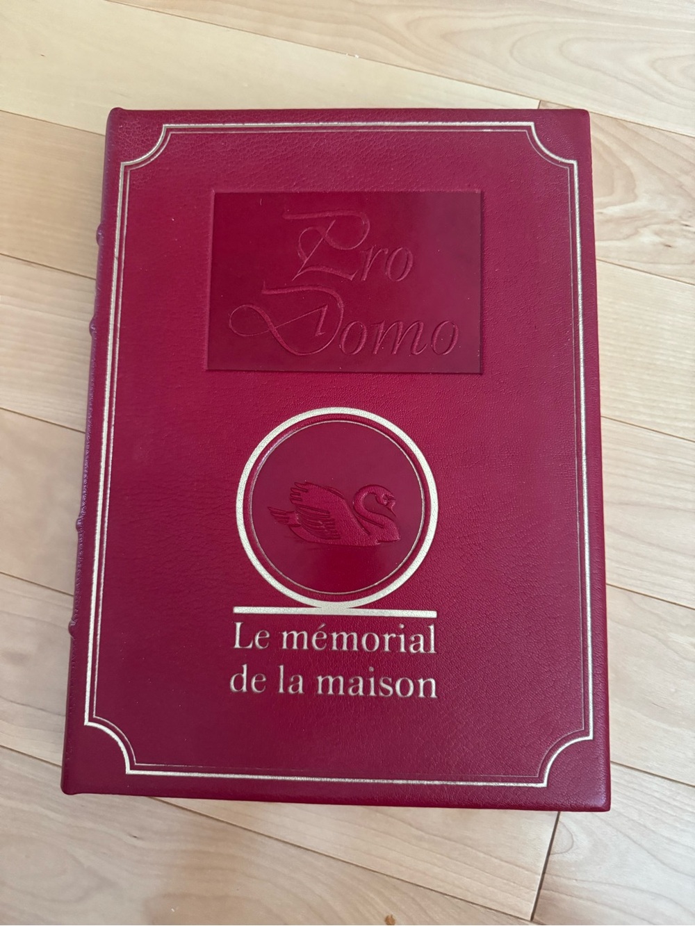 Pro Domo - Book About the History and Memories of a Family Home